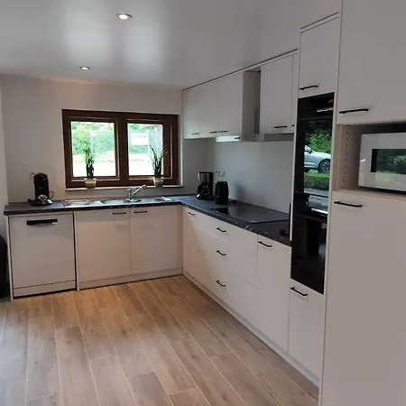 Au Vieux Nid, Circuit De Francorchamps סטבלוט